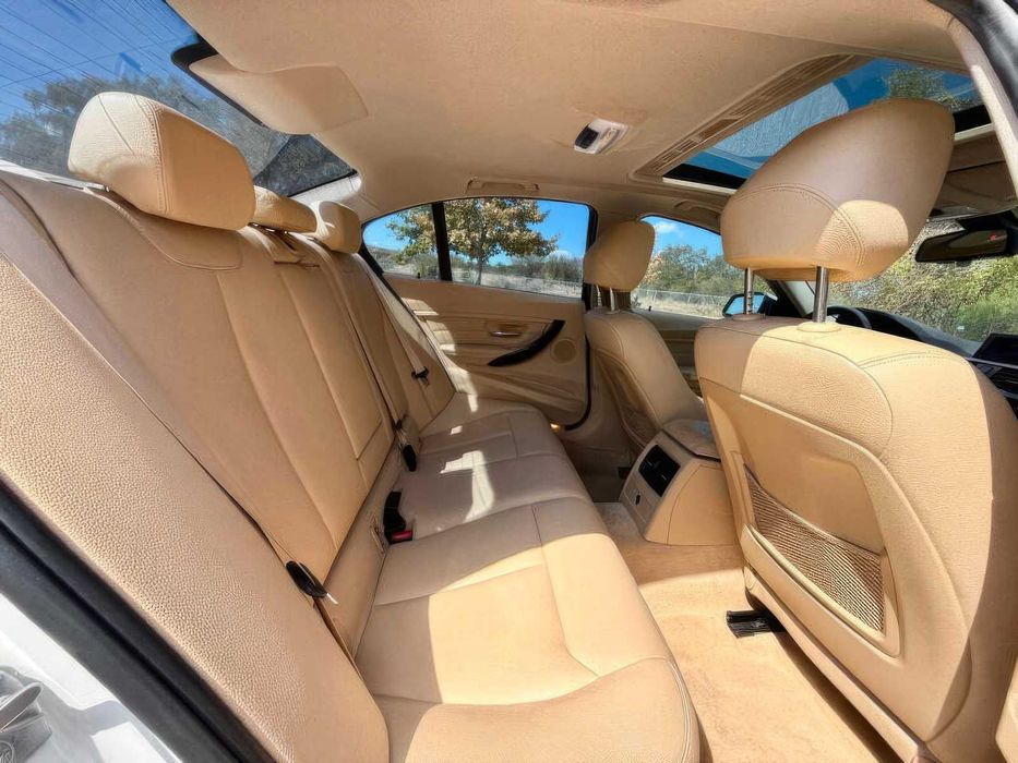 BMW 3 Series 328i      2015