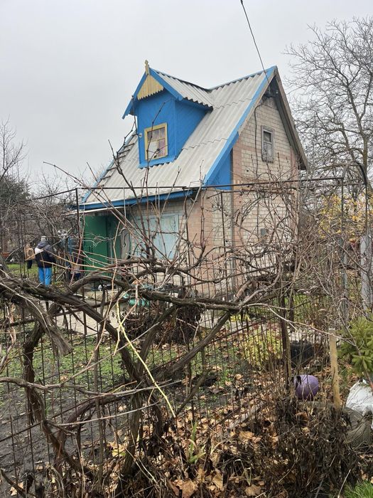 Продам жилу дачу