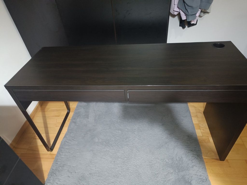 Biurko MICKE Ikea czarnobrąz 142x50