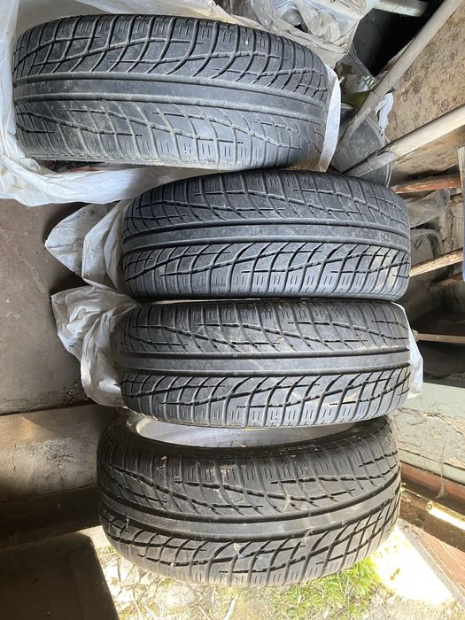 Літні шини гума Pirelli Cinturato P7 205/40 ZR17