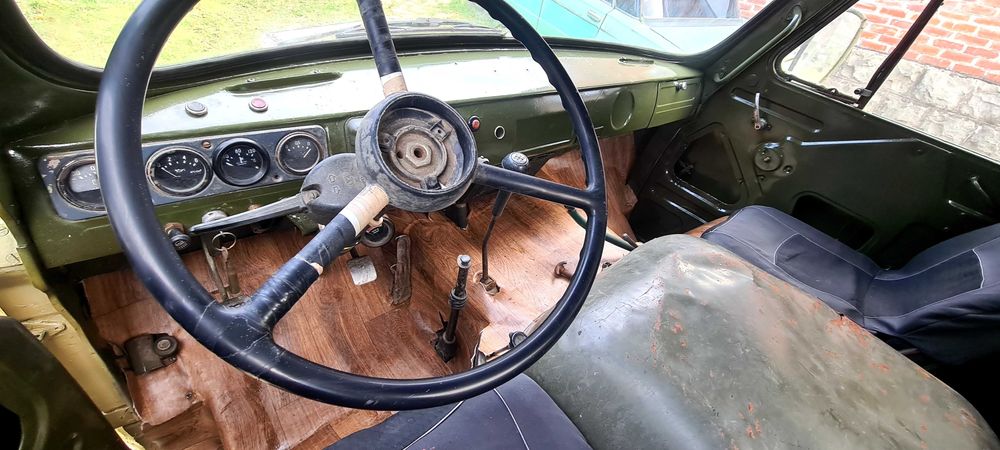 Уаз 452 бортовий