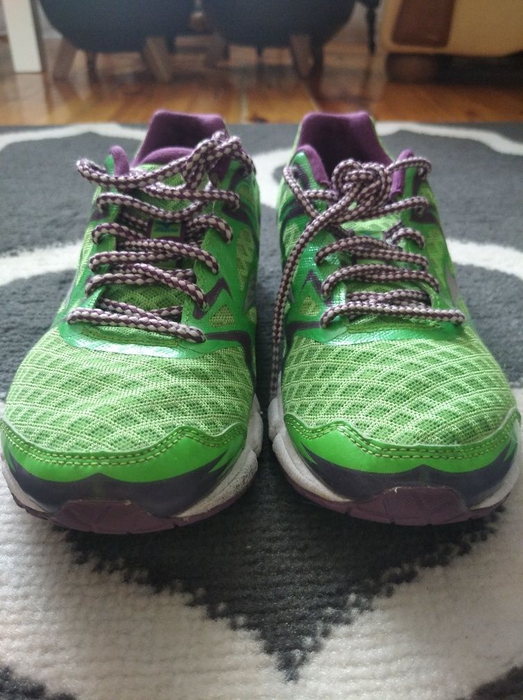 Damskie Mizuno Wave Hitogami do biegania