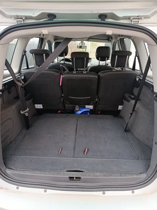 Продам Рено Гранд Сценік