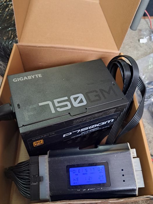 Zasilacz gigabajte 750w