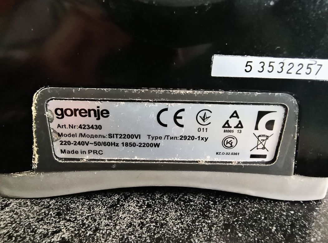 Праска Gorenje утюг