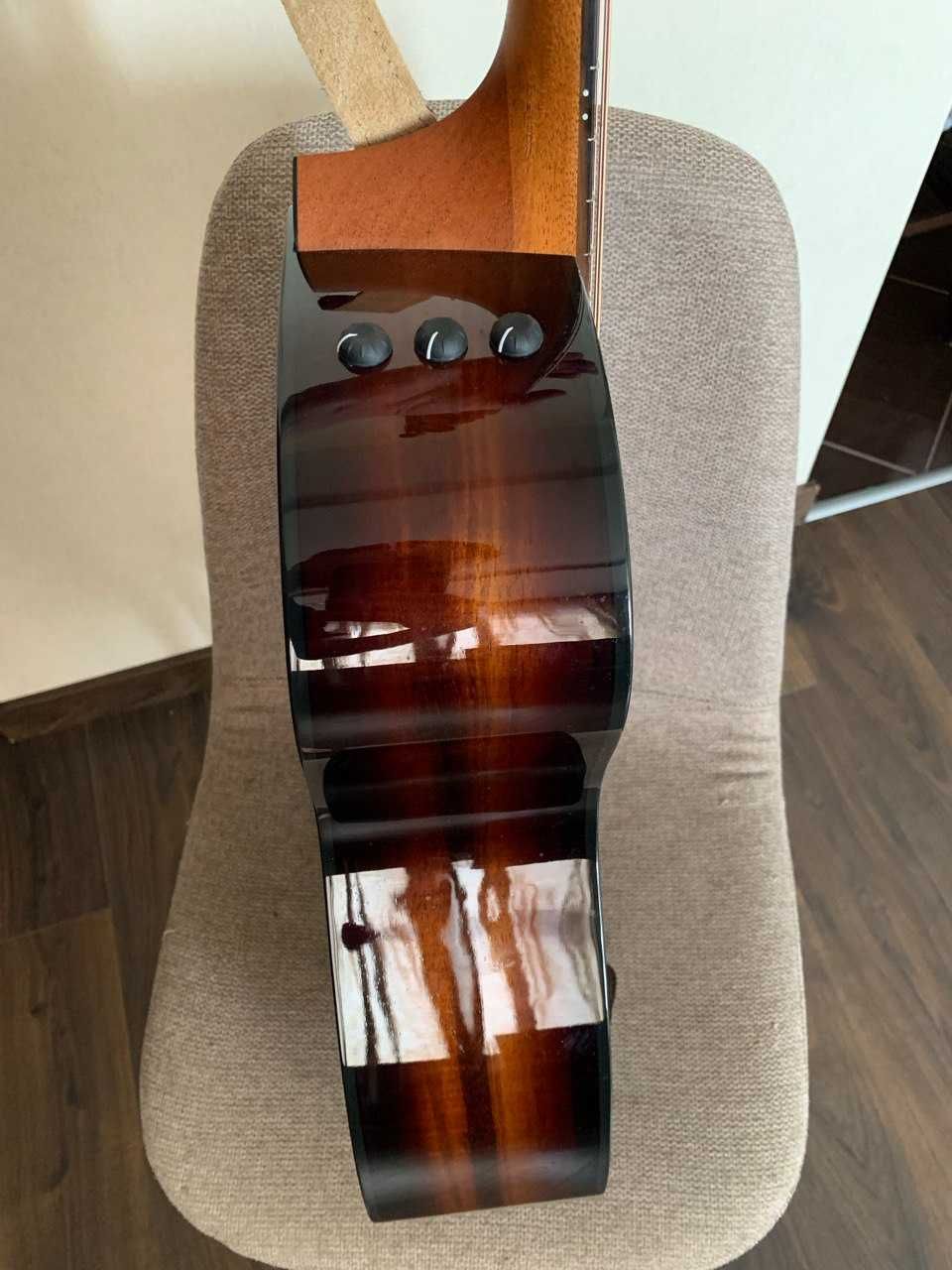 Гітара Taylor 224 ce-K DLX