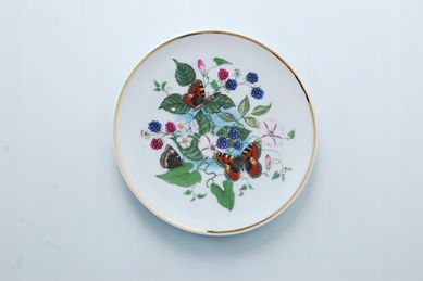 talerz porcelanowy motyl kwiaty jeżyna powój