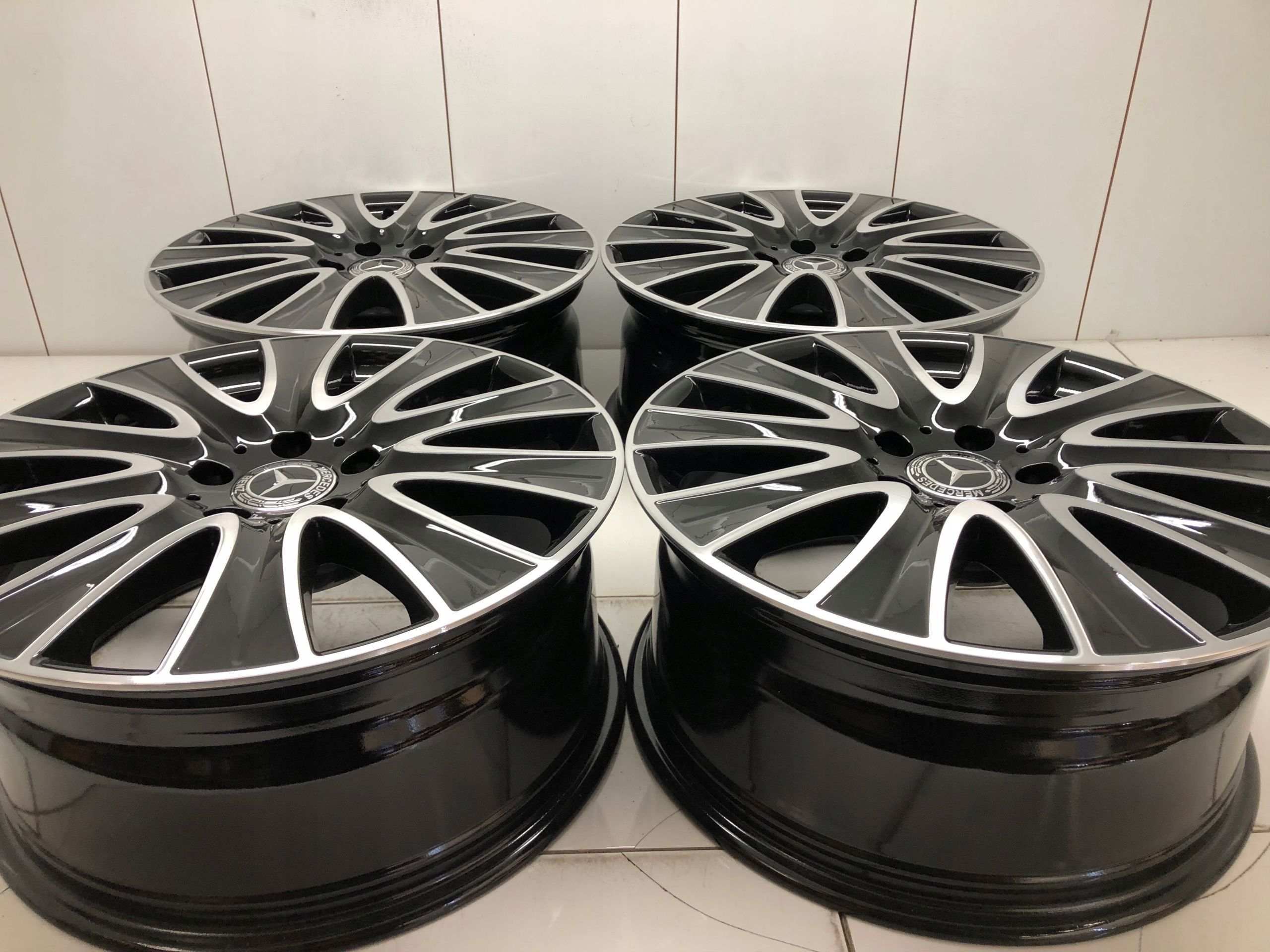 Felgi 18 Mercedes 222 447 Vito v Klasa Maybach Oem Idealne