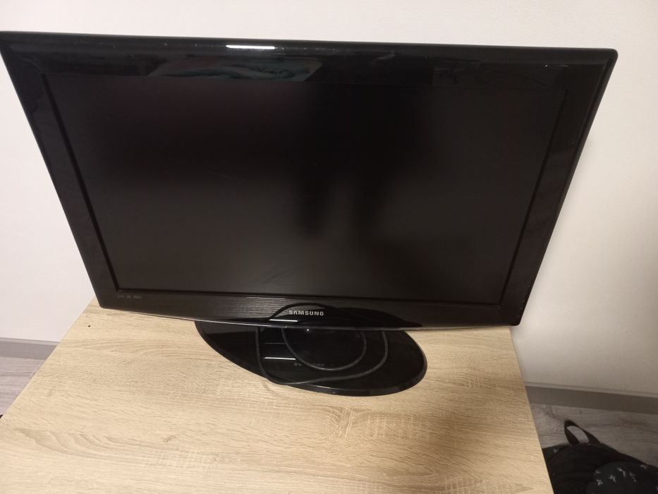 Телевізор Samsung.