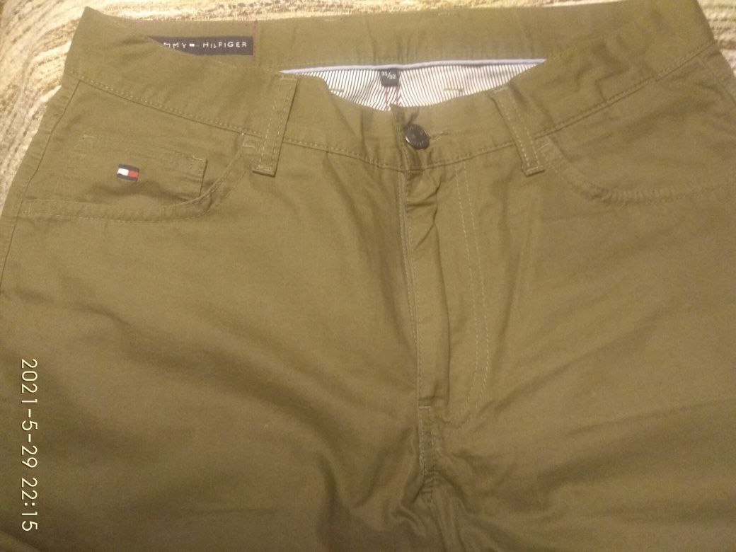 Джинсы Tommy HILFIGER