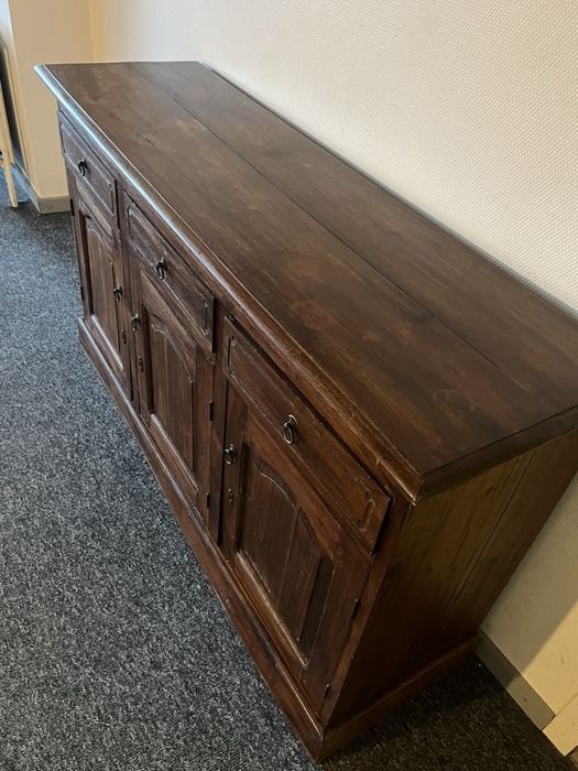 Stylowa komoda  indonezja