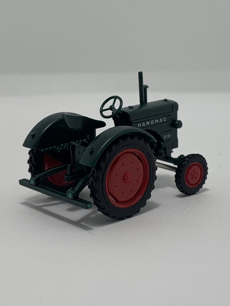 Tractor Hanomag R16 da Wiking escala 1/87