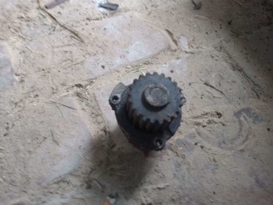 Помпа ваз 2108  2109