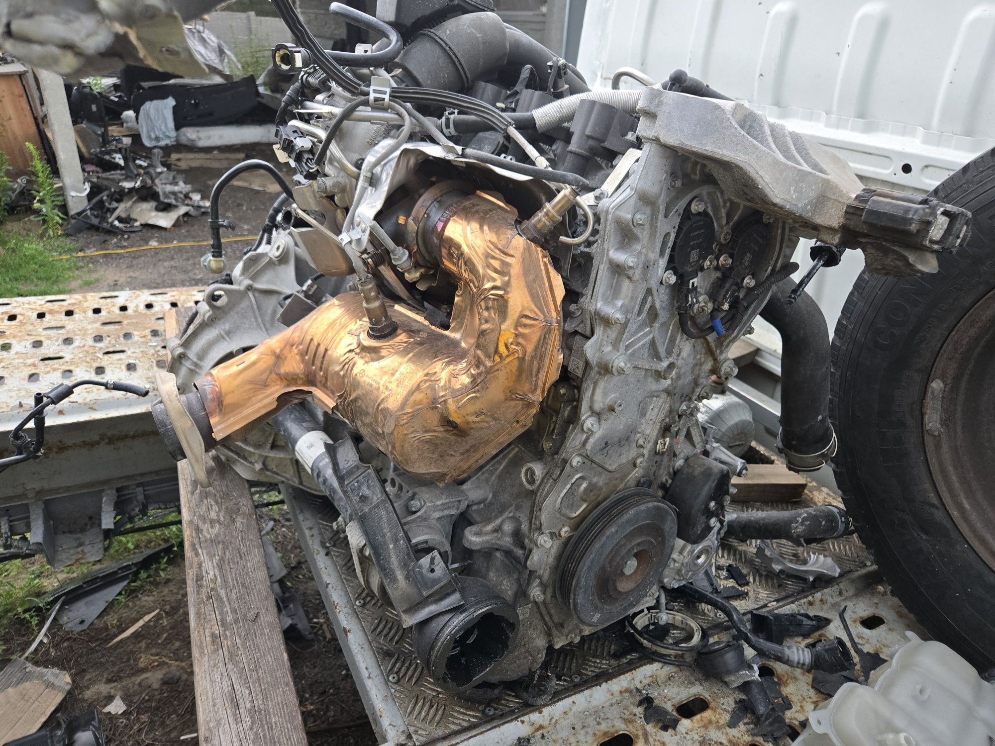 Silnik że skrzynią mercedes cla 118 1.3  282914
