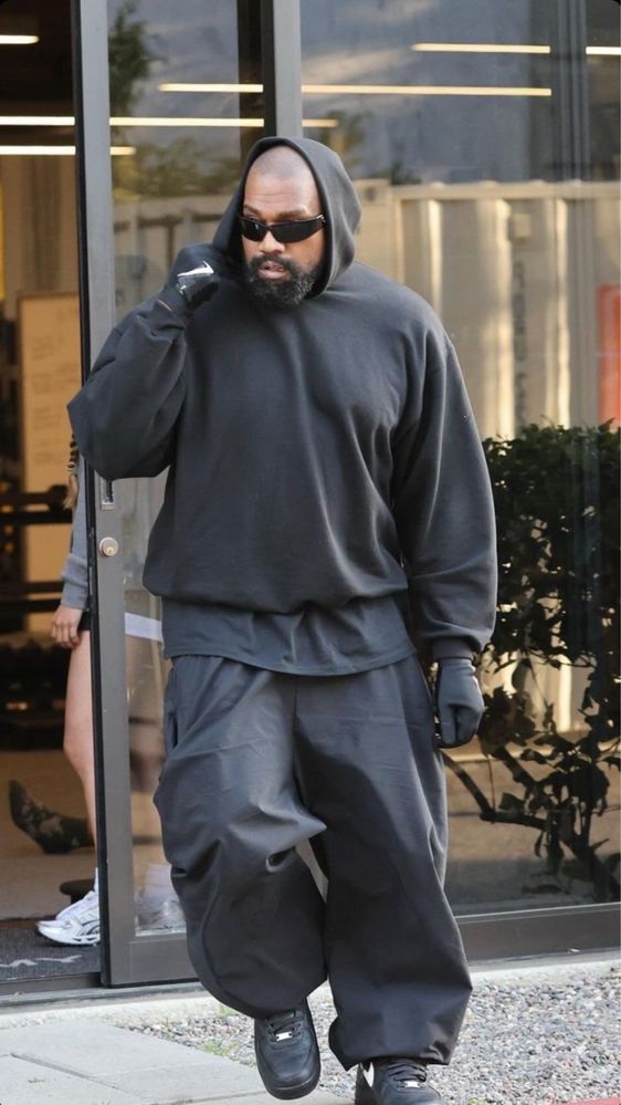 худи yeezy,kanye west ,sk8,archive,opium,supreme,черные псы,канье