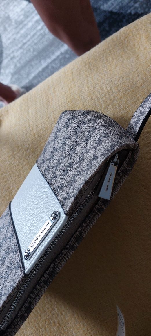 Okazja, nowa!! Nerka/torebka/pasek.. Michael Kors.. Śliczna