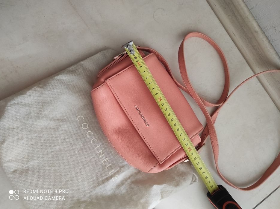 Шкіряна сумочка від Coccinelle!