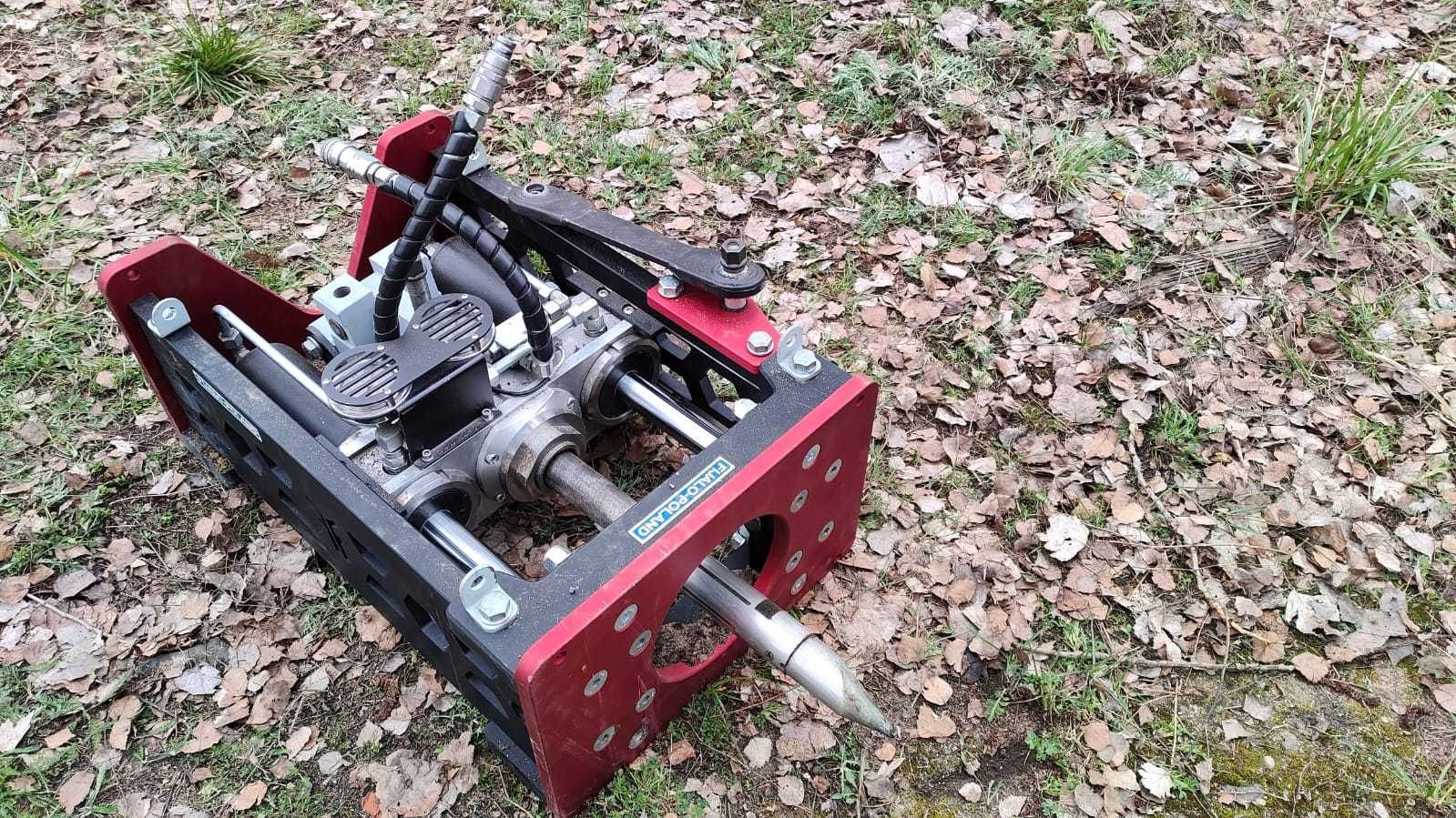 Sterowany przecisk hydrauliczny ALUSTEER