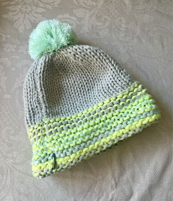 Gorro Adidas como Novo
