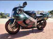 Yamaha YZF 750 R