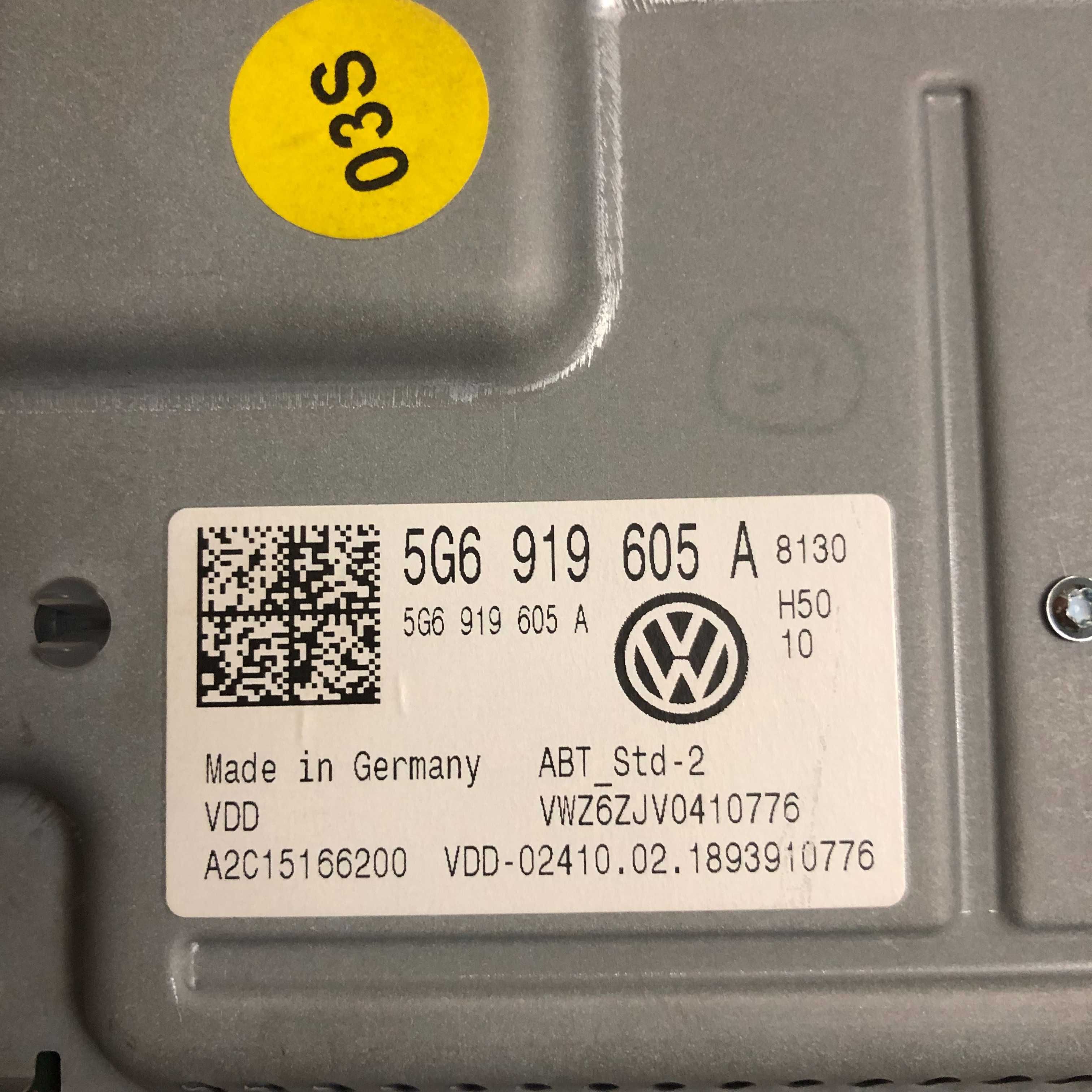Сенсорний дисплей 5G6919605A для Volkswagen Golf 7 / Passat B8