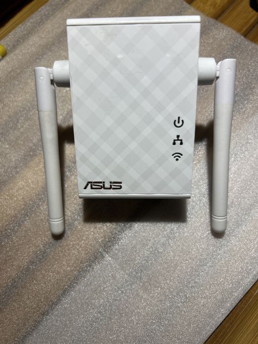 Asus RP-N12 N300 WiFi Signal Repeater64283900057985121