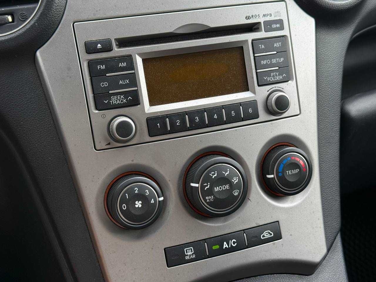 Avtoreal Kia Carens Бензин 2.0