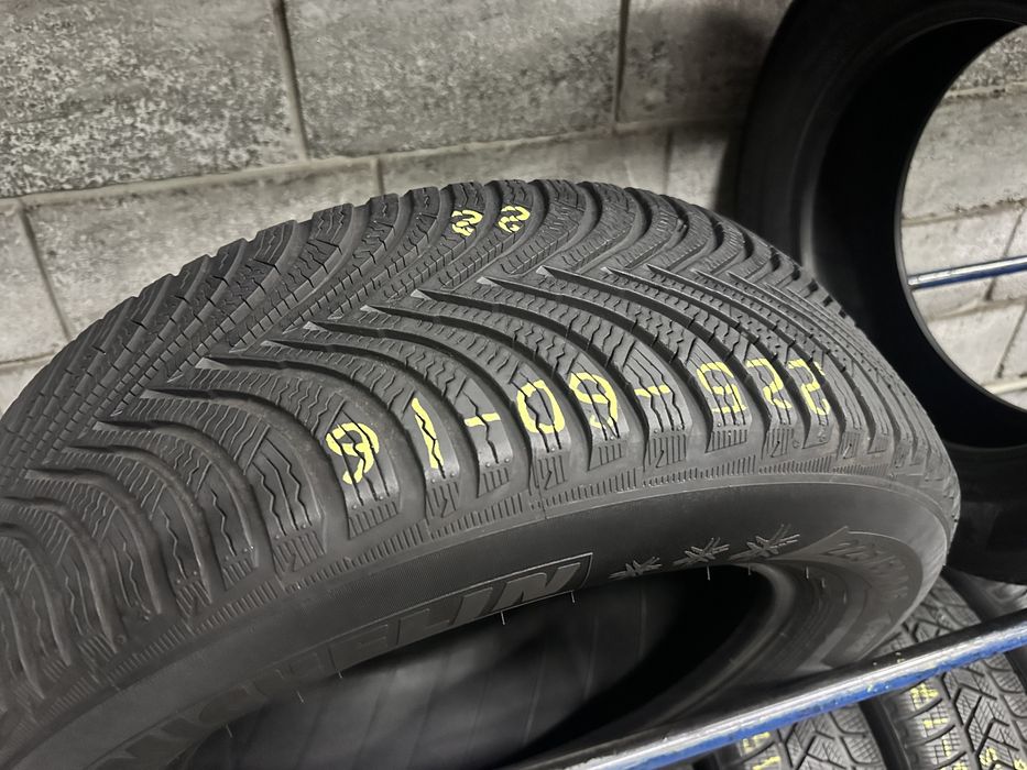 Зимові шини 225/60 R16 (102V) MICHELIN