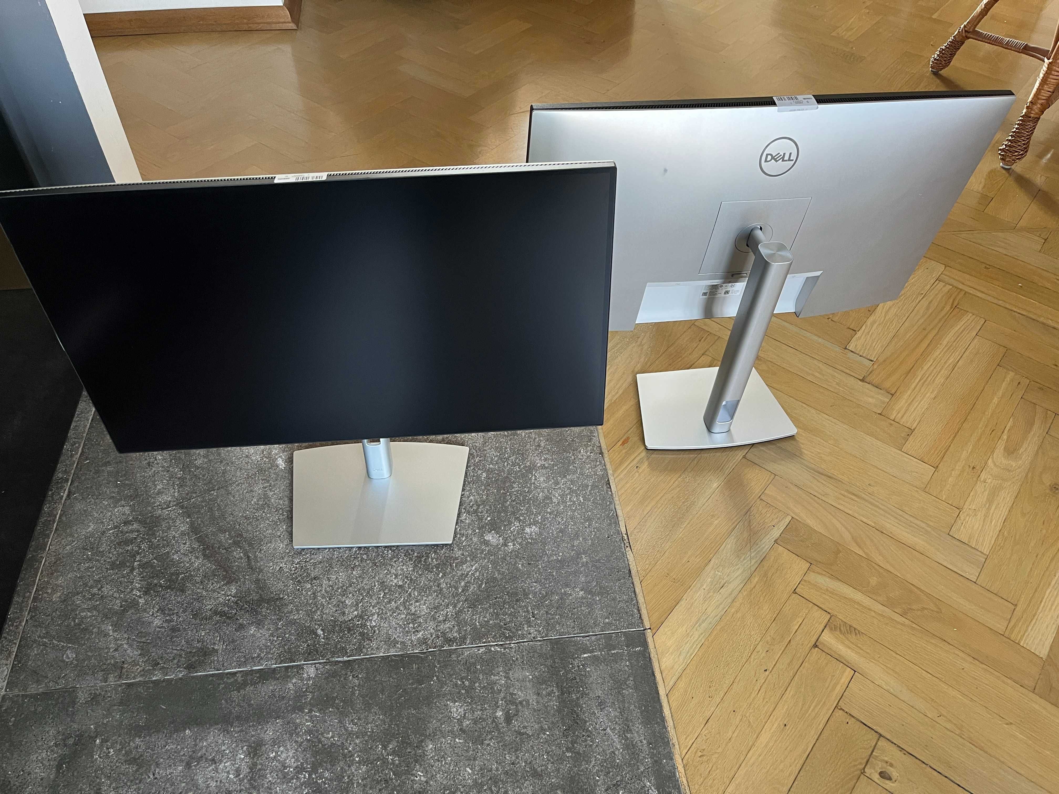 Monitor Dell U2722D 27 " 2560 x 1440 pxULTRA SHARP WQHD IPS HDMI DP FV