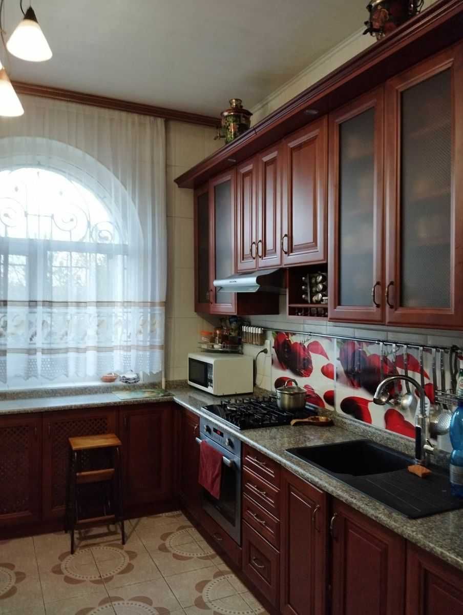 Продаж будинку 305к.м, Святопетрівське, Софіївська Борщагівка 12 соток