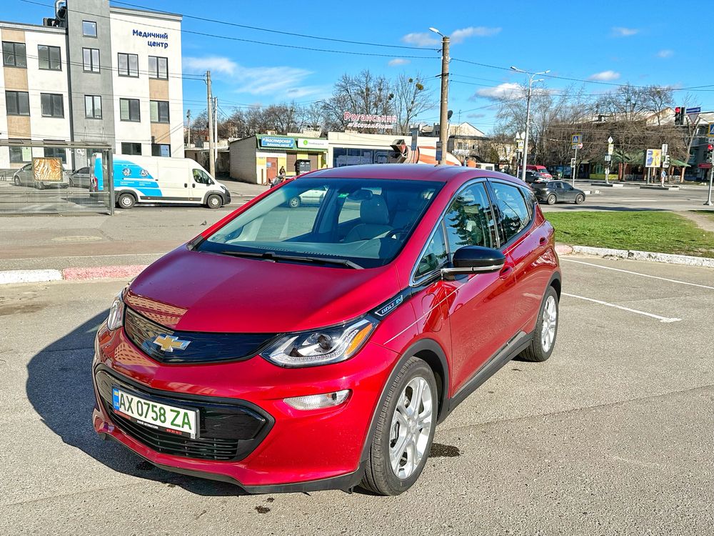 Аренда авто сдам в аренду электро Chevrolet Bolt 64квт