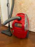 Пилосос Electrolux ESC 61 LR