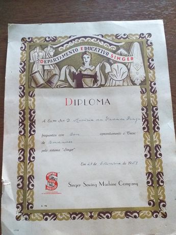 Raro diploma de curso de bordados singer de 1959