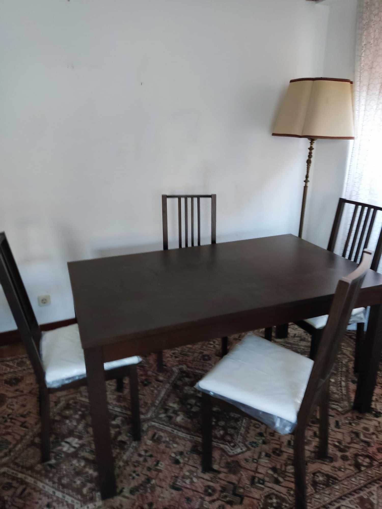 Candeeiro de Pé-Alto para Sala de estar ou Sala de jantar