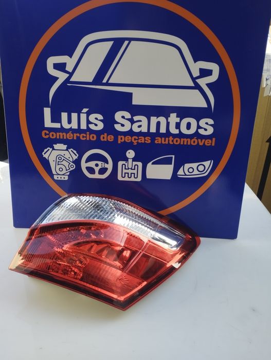 farol Farolim tras Nissan Qashqai 2010 led NOVO