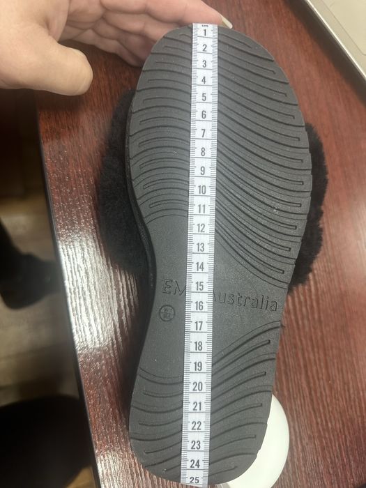 Тапулі натуральні оригінальні 38-39 р