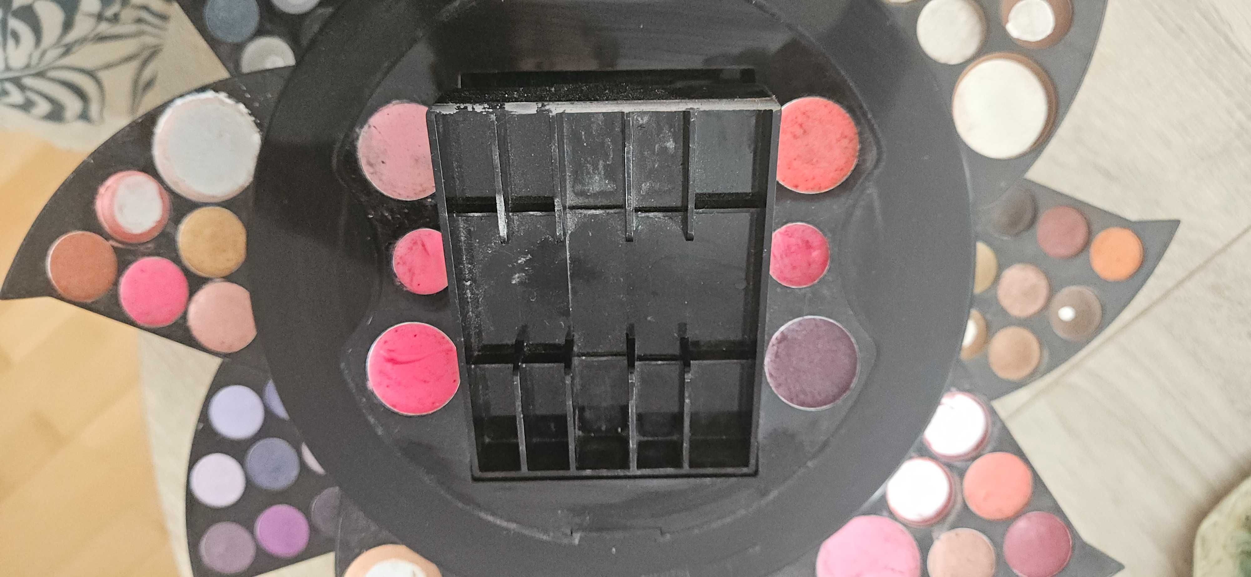 Zestaw do makijażu Rising Star Palette Douglas