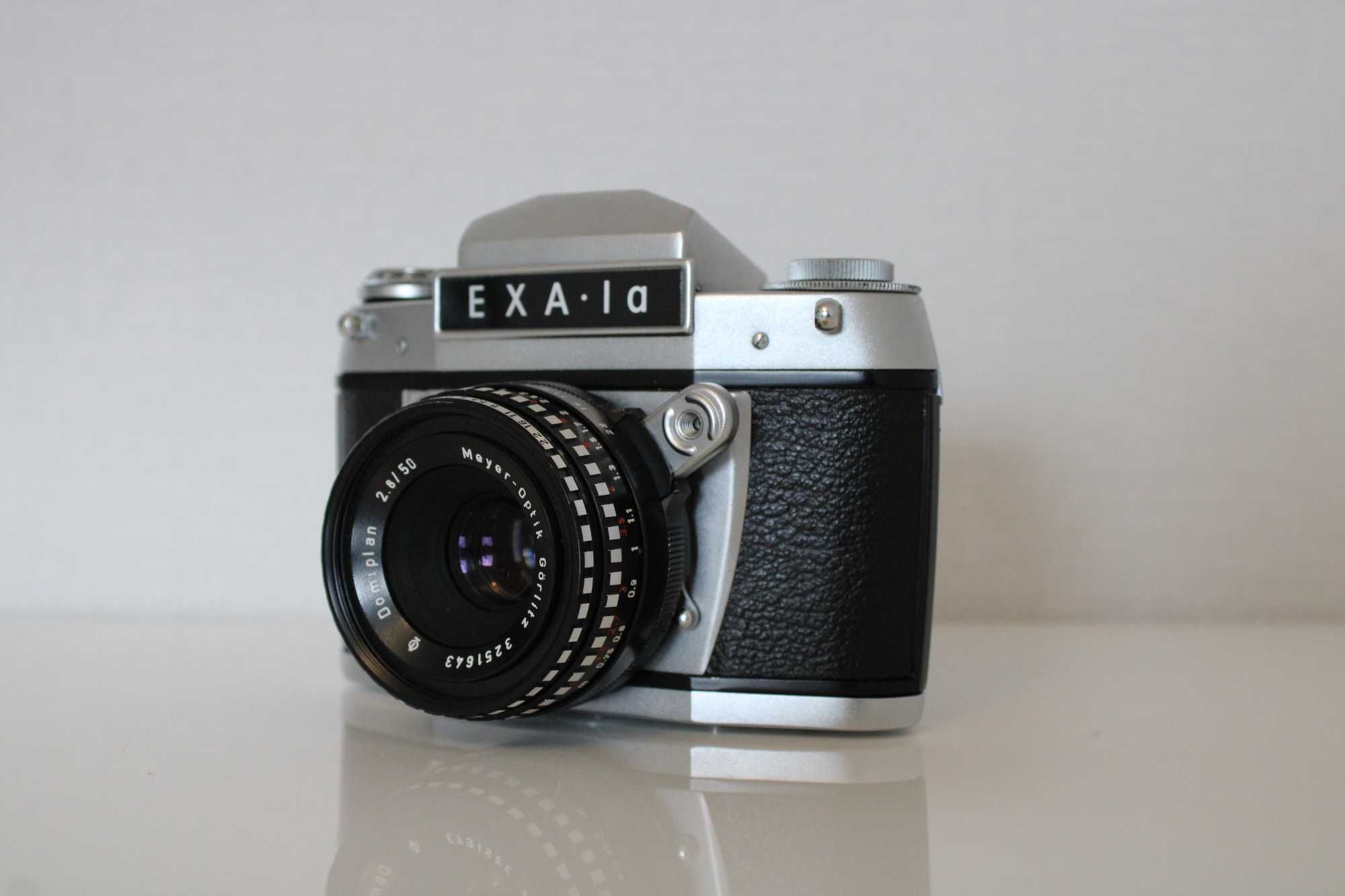 Aparat analogowy Exa 1a z obiektywem Meyer-Optik Domiplan 50mm