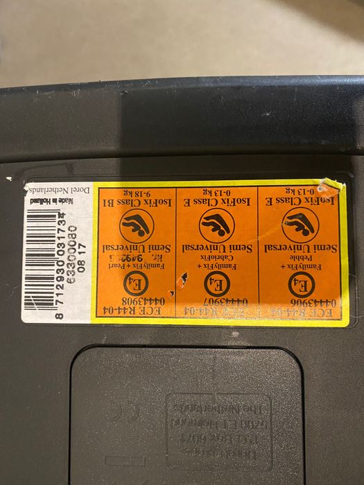 Автокресло Maxi cosi pearl +база Family Fix  від 1 до 4 років