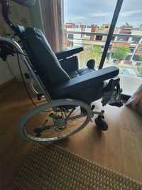 Cadeira de rodas basculante C/ rodas aperto rápido