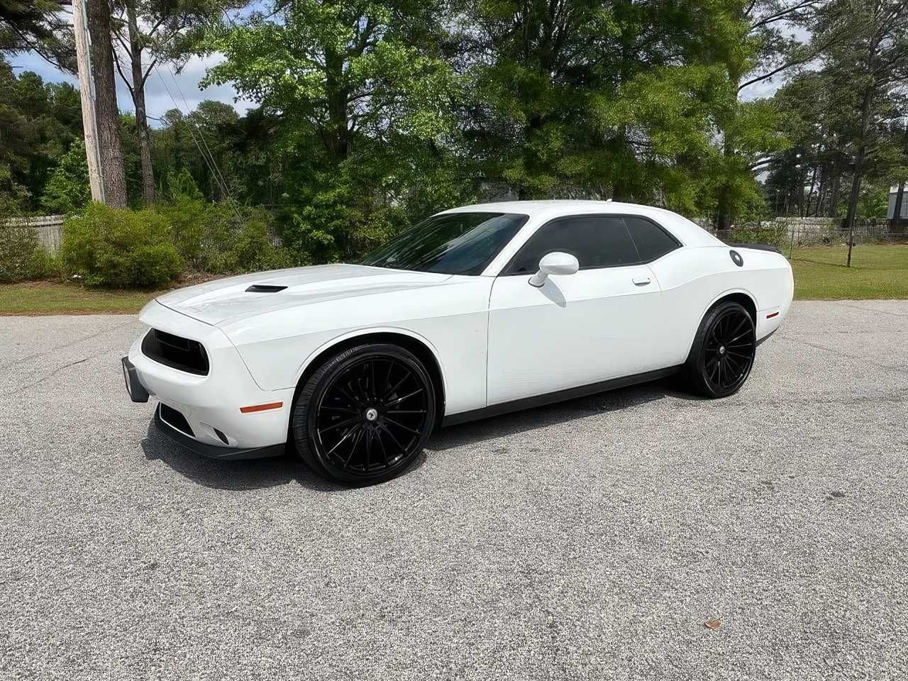 2017 Dodge Challenger RT Plus