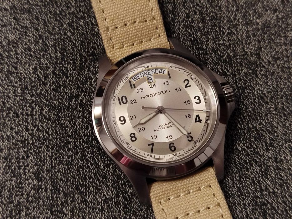 б.в. Hamilton Khaki Field H64455523 Swiss made механіка годинник