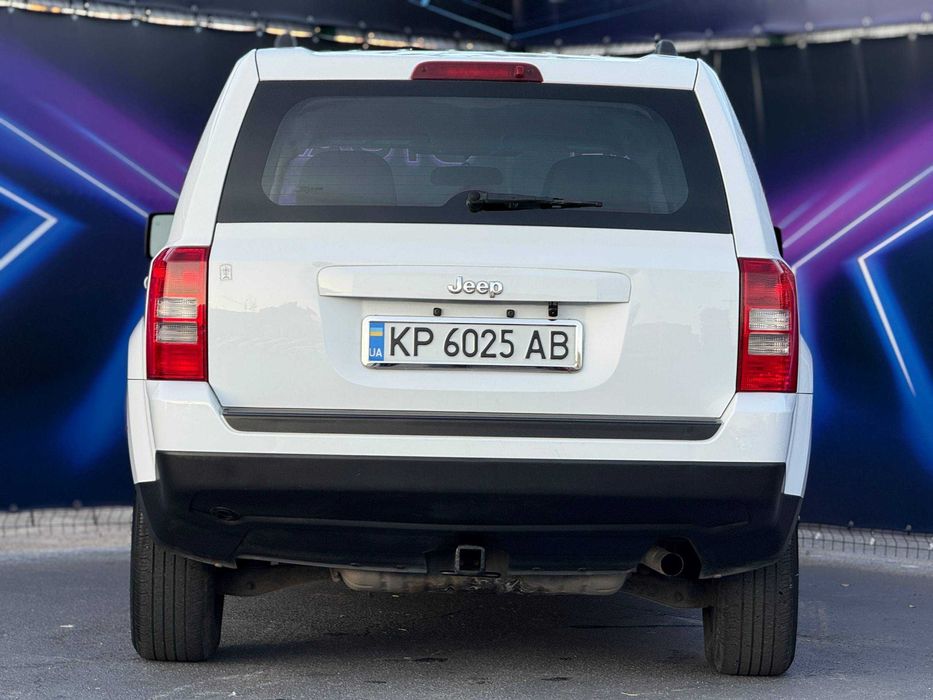 Jeep Patriot Sport 2014, 2.4 газ/бензин, автомат, пробег 137 тыс.км.