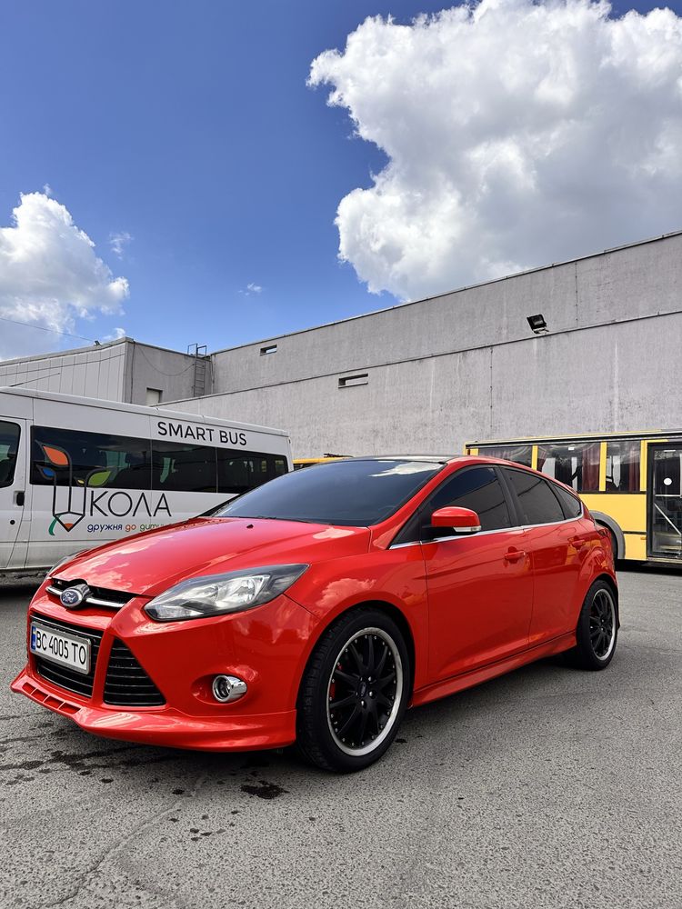 Терміново продам Ford Focus 3 1.0 ecoboost