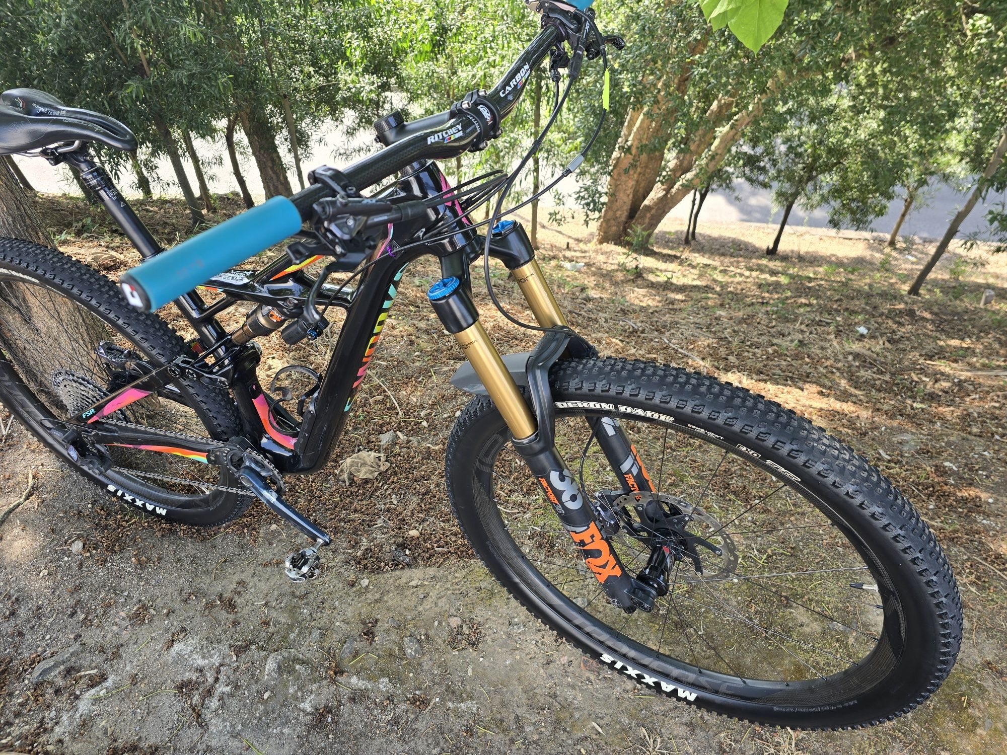 Sworks enduro super equipada