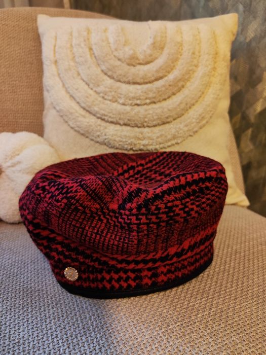 Стильный берет- шапочка Вайкики