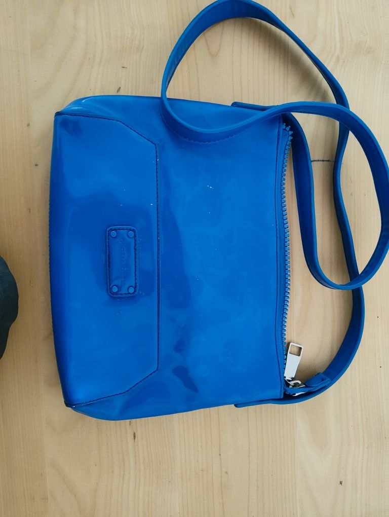 Vendo Mala Azul - 5€