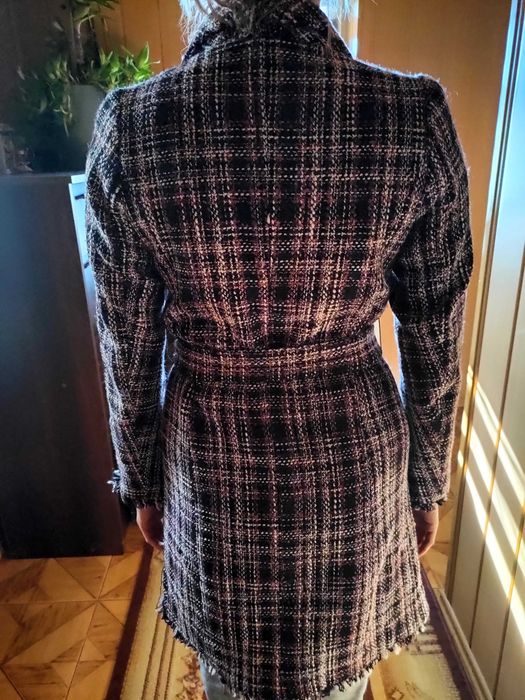 Ciepły płaszcz na jesień