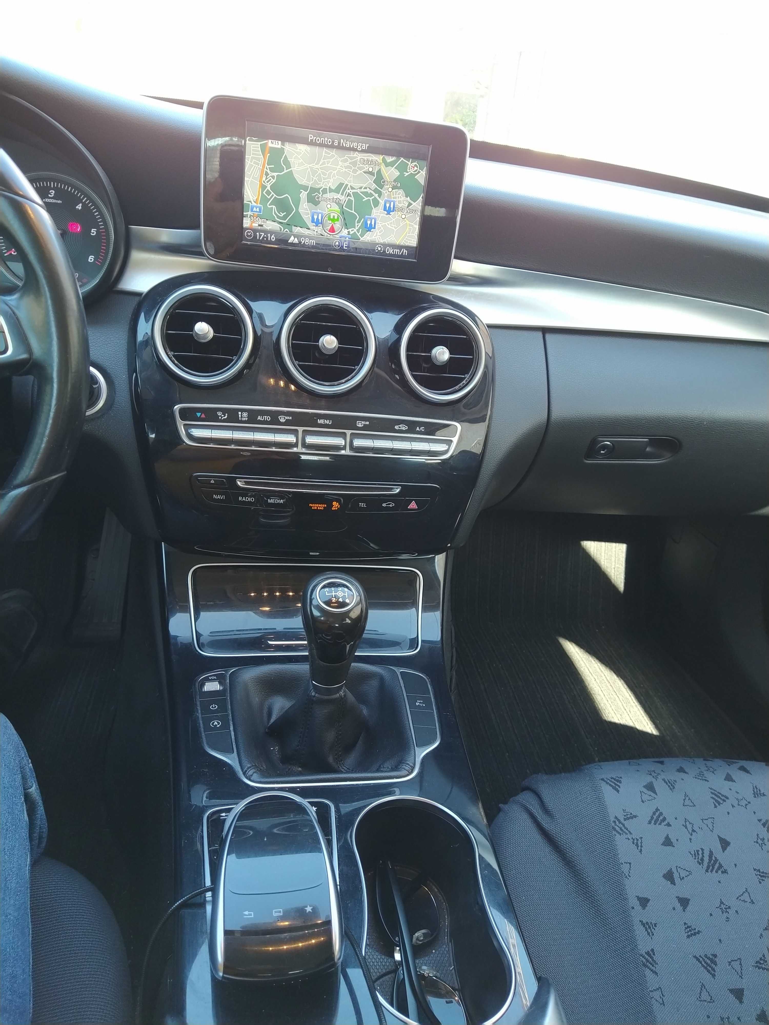 Mercedes C180  D
