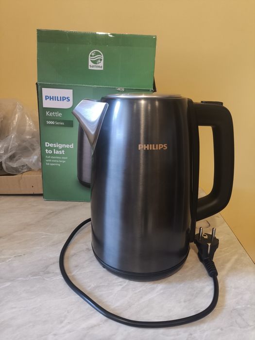 Електрочайник Philips, DeLonghi